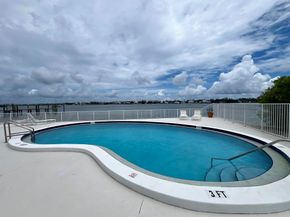 301 Croton Avenue 305, Lantana FL 33462