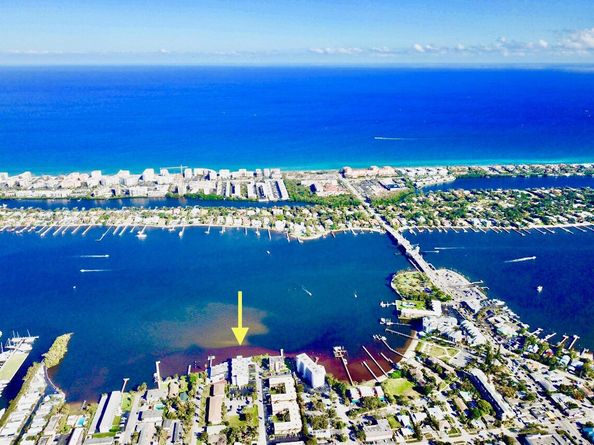 301 Croton Avenue 305, Lantana FL 33462