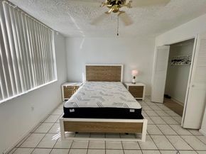 301 Croton Avenue 305, Lantana FL 33462
