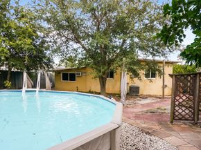 1421 SW 23rd Ave, Fort Lauderdale FL 33312