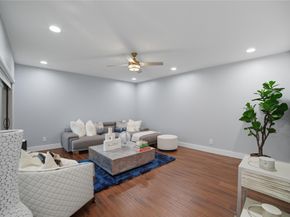 2051 Bayberry Dr 2051, Pembroke Pines FL 33024