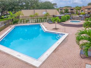 2051 Bayberry Dr 2051, Pembroke Pines FL 33024