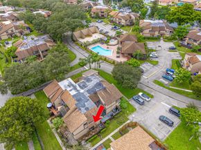 2051 Bayberry Dr 2051, Pembroke Pines FL 33024
