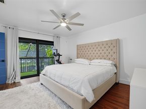 2051 Bayberry Dr 2051, Pembroke Pines FL 33024