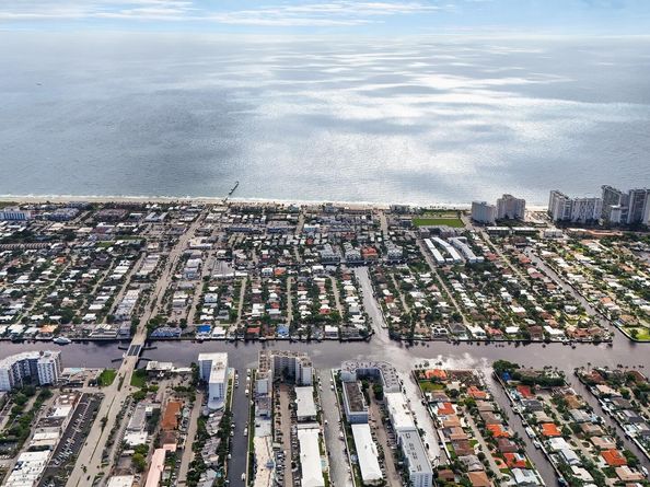 3100 NE 48th Street Ph10, Fort Lauderdale FL 33308
