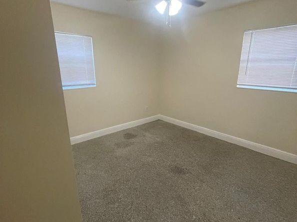 688 NW 21st St, Pompano Beach FL 33060
