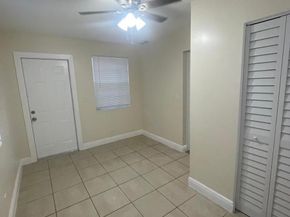 688 NW 21st St, Pompano Beach FL 33060