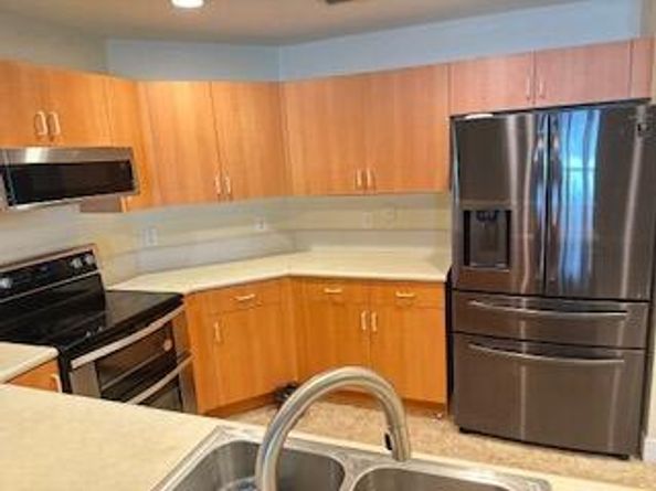 6075 Adriatic Way, Greenacres FL 33413