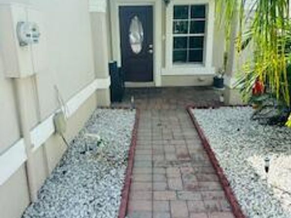 6075 Adriatic Way, Greenacres FL 33413