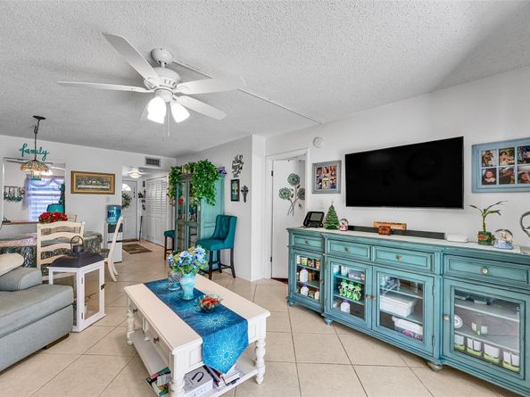 7355 NW 4th Pl 107, Margate FL 33063