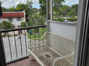4152 Inverrary Dr 310, Lauderhill FL 33319