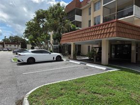 4152 Inverrary Dr 310, Lauderhill FL 33319