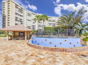 100 Ocean Trail Way 305, Jupiter FL 33477