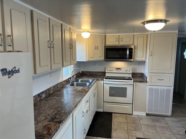 2228 SW 83rd Ter, Davie FL 33324