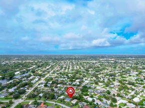 359 Garden Boulevard, Palm Beach Gardens FL 33410