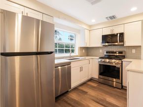 359 Garden Boulevard, Palm Beach Gardens FL 33410