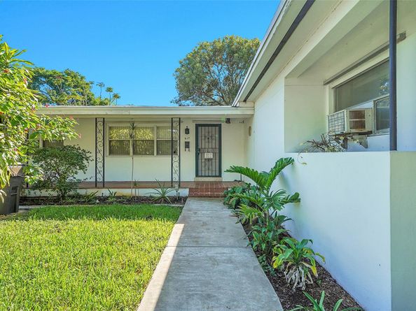 917 N 17th Ave, Hollywood FL 33020
