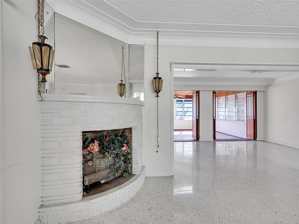 917 N 17th Ave, Hollywood FL 33020