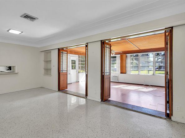 917 N 17th Ave, Hollywood FL 33020