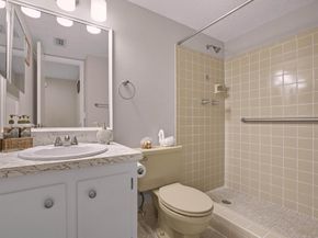 551 NW 80th Avenue 207, Margate FL 33063