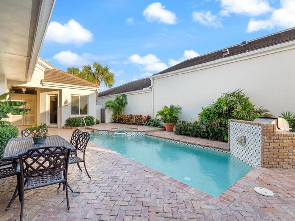 602 Oak Harbour Drive, Juno Beach FL 33408