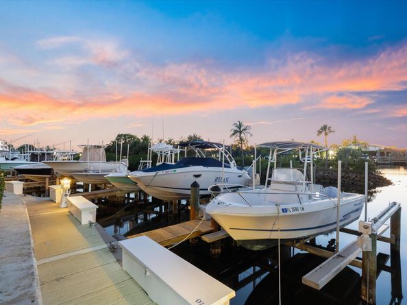 602 Oak Harbour Drive, Juno Beach FL 33408