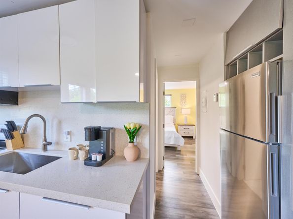 2020 Washington Street 18, Hollywood FL 33020