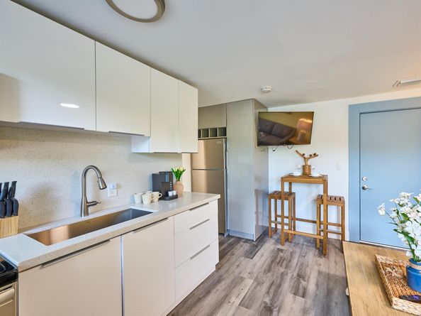 2020 Washington Street 18, Hollywood FL 33020