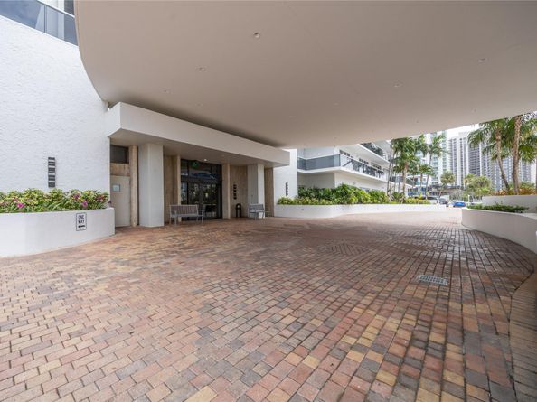 3500 Galt Ocean Dr 1102, Fort Lauderdale FL 33308