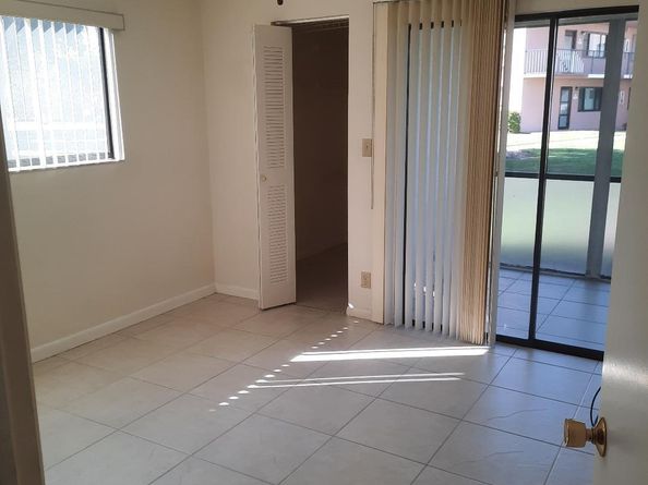 15217 Lakes Of Delray Boulevard 90, Delray Beach FL 33484