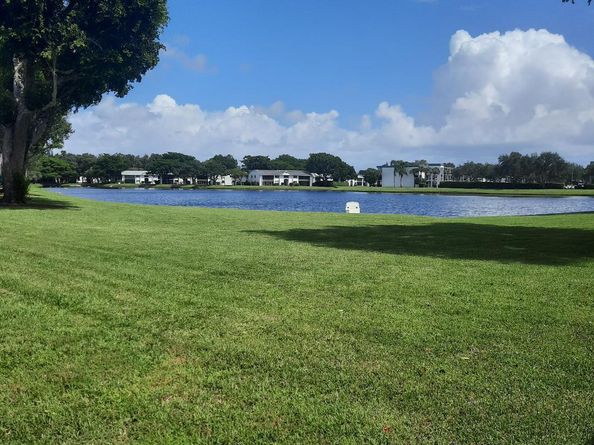 15217 Lakes Of Delray Boulevard 90, Delray Beach FL 33484