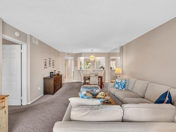 7512 N Devon Dr 210, Tamarac FL 33321