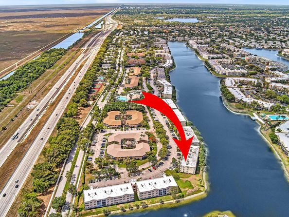 7512 N Devon Dr 210, Tamarac FL 33321