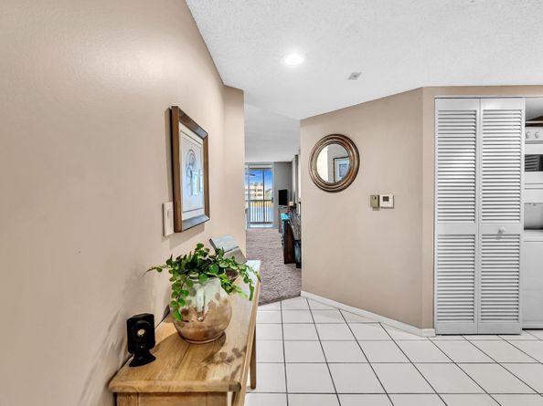 7512 N Devon Dr 210, Tamarac FL 33321