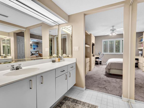 7512 N Devon Dr 210, Tamarac FL 33321