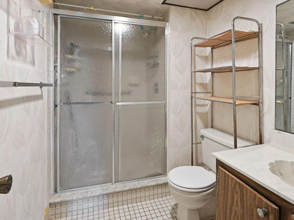 3000 NW 48th Terrace 130, Lauderdale Lakes FL 33313