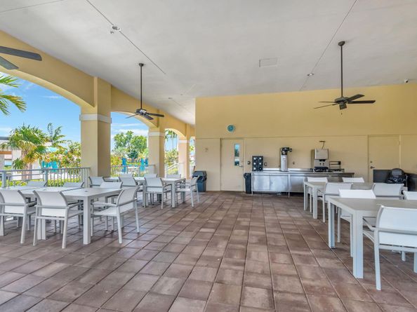 5301 Fountains Drive S 501, Lake Worth FL 33467