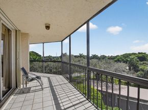 5301 Fountains Drive S 501, Lake Worth FL 33467