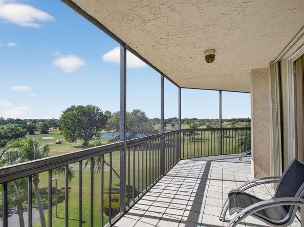 5301 Fountains Drive S 501, Lake Worth FL 33467