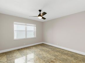 111 Lake Avenue 8, Lake Worth Beach FL 33460