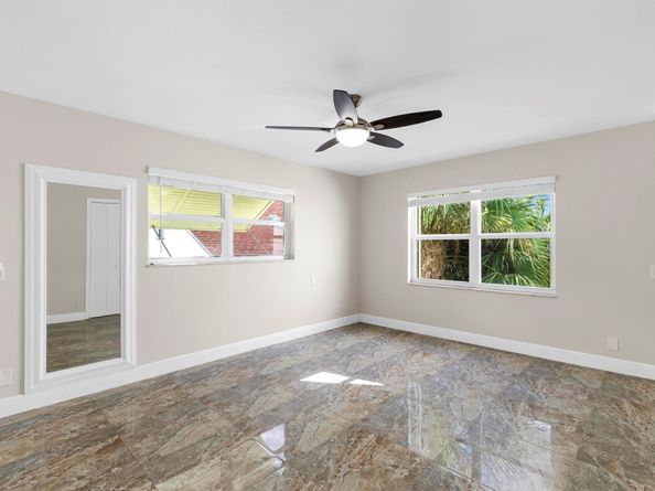 111 Lake Avenue 8, Lake Worth Beach FL 33460