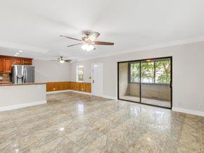 111 Lake Avenue 8, Lake Worth Beach FL 33460
