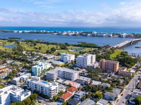 111 Lake Avenue 8, Lake Worth Beach FL 33460