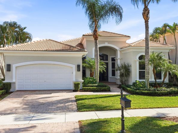 328 Vizcaya Drive, Palm Beach Gardens FL 33418
