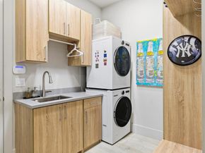 328 Vizcaya Drive, Palm Beach Gardens FL 33418