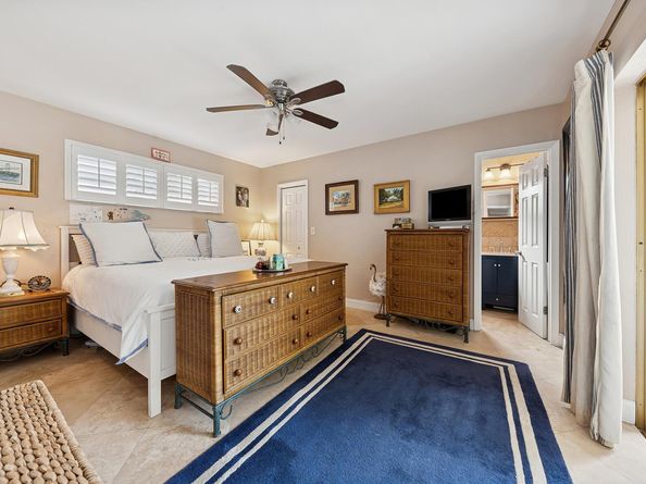 2110 N 54th Avenue, Hollywood FL 33021