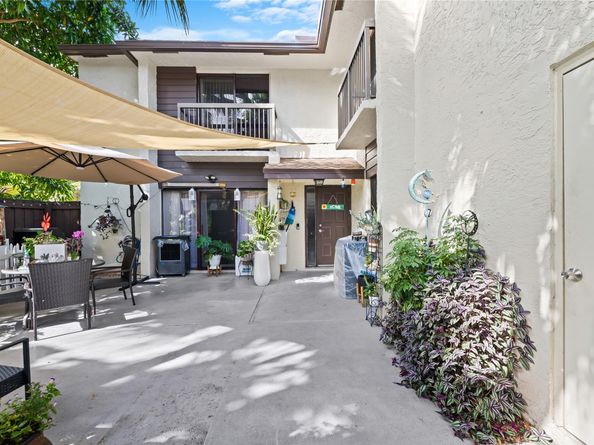 3387 Cocoplum Cir 3387, Pompano Beach FL 33063