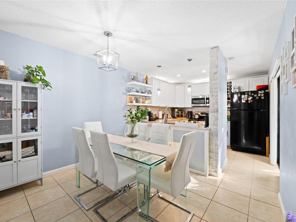 3387 Cocoplum Cir 3387, Pompano Beach FL 33063