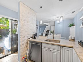 3387 Cocoplum Cir 3387, Pompano Beach FL 33063