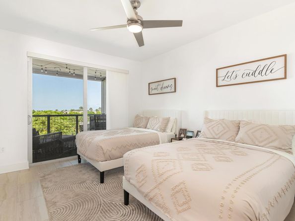 236 SE 5th Avenue 301, Delray Beach FL 33483